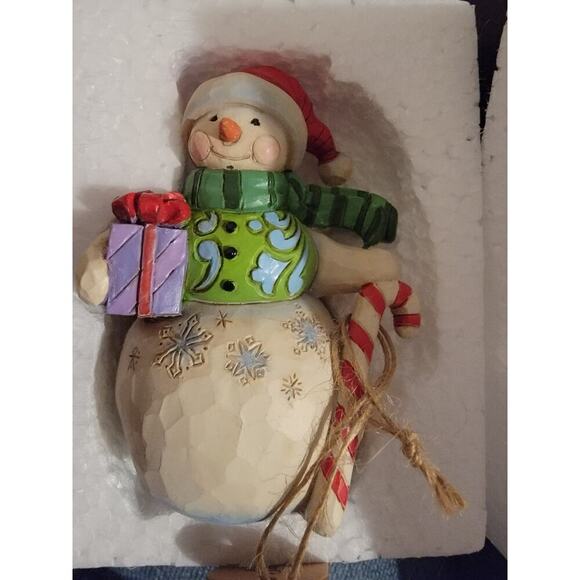 Snowman with Gift and Candy Cane Mini - Jim Shore #6009009, 3.5" NEW - Picture 2 of 5
